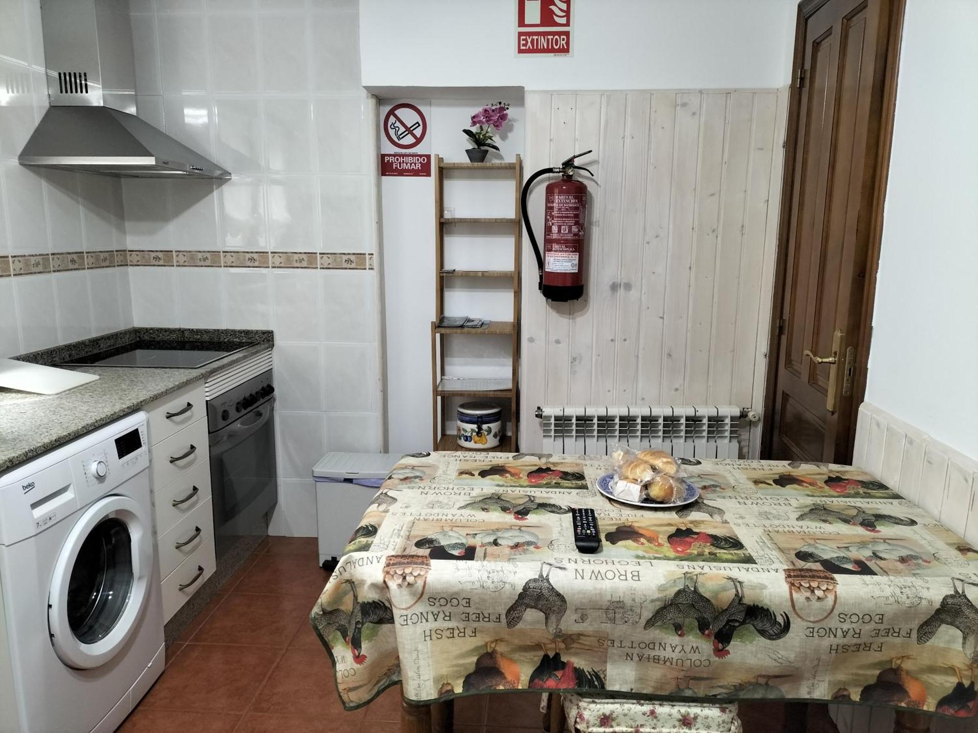 דירות Onís V.V Casa Mones חדר תמונה